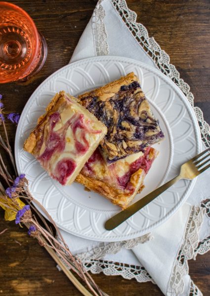 Gooey Butter Cakes